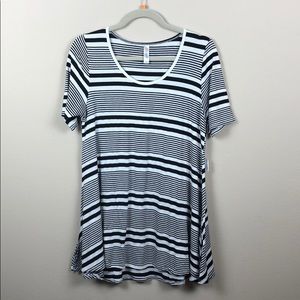 LuLaRoe Perfect T